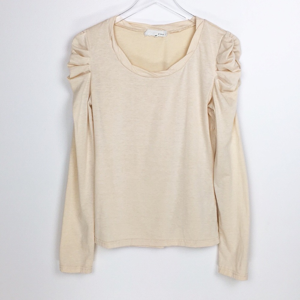 A'REVE Ruched Shoulder Scoop Neck Long Sleeve Tee M